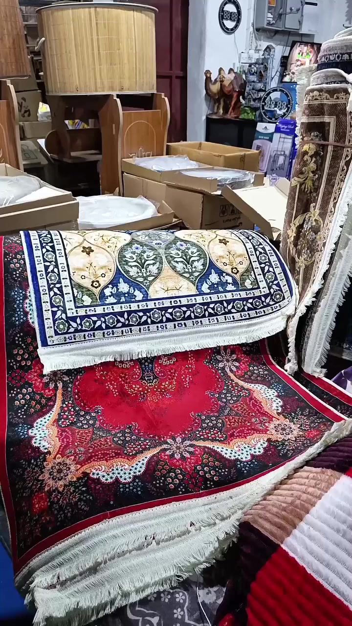 كلاودي درجة اولى
متوفر بهواي الوان
٤ متر الزوج ب ٣٠
٣ متر الزوج ب ٢٥
العنوان:كربلاء/طريق الحسينية/مقابل عمود 172
للتواصل:
***********
***********
.
.
.
 #مجمع #مجمع_دراهم #ادوات_منزلية #viral #foryou
