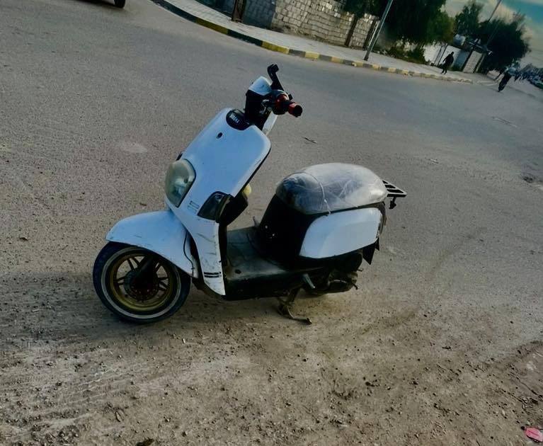 للبيع دراجه ماكس بوليس  مال شالله خير من الله سرعته كلش حلوه بيه غراض رياضي سعر ٤٧٠ وبيه  مجال بسيط مو شرايد لا تدخل متوجين خاص الاستفسار اكثر رقم ***********
