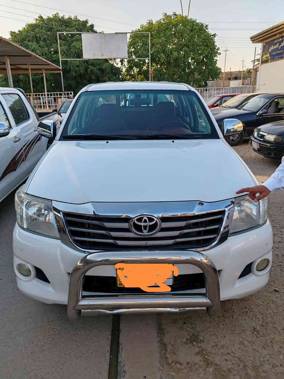 السلام عليكم
2014 سعودي
رقم الانبار 
ماشيه 160 جديده 
مكفوله 
سعرها 220 قفل 

‭0783 001 4949‬
***********
