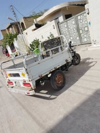 ٢٠١٧ • بدون اوراق • جديده