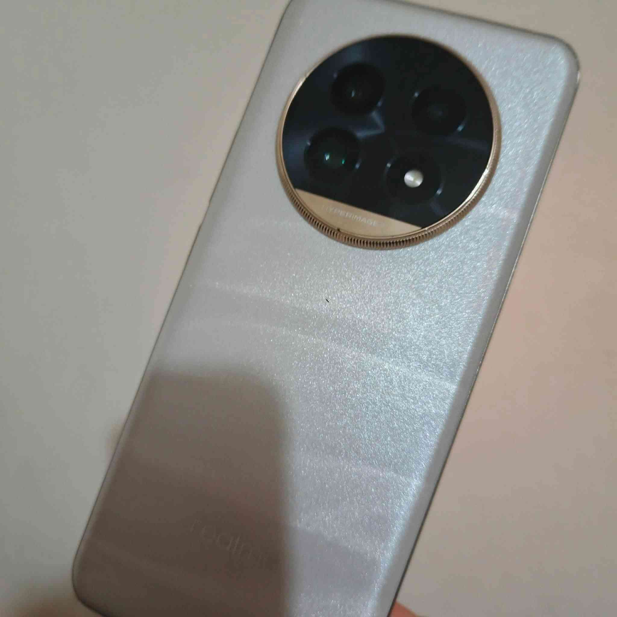 اخوان
ذاكره 512
زوم 120x
شرط مكفول شخط مابي 350
مكاني بغداد السريداد ***********
