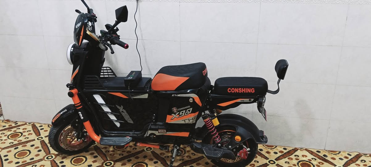 السلام عليكم
دراجه x900 للبيع
الراجه جديده صارلي3 اشهر من ماخذه
الملف 2000واط
البطاريات 33 امبير
كهربائياتك كلها شغاله 
 سعر 650 وبي مجال
العنوان البصرة  قضاء سفوان
الرقم ***********
