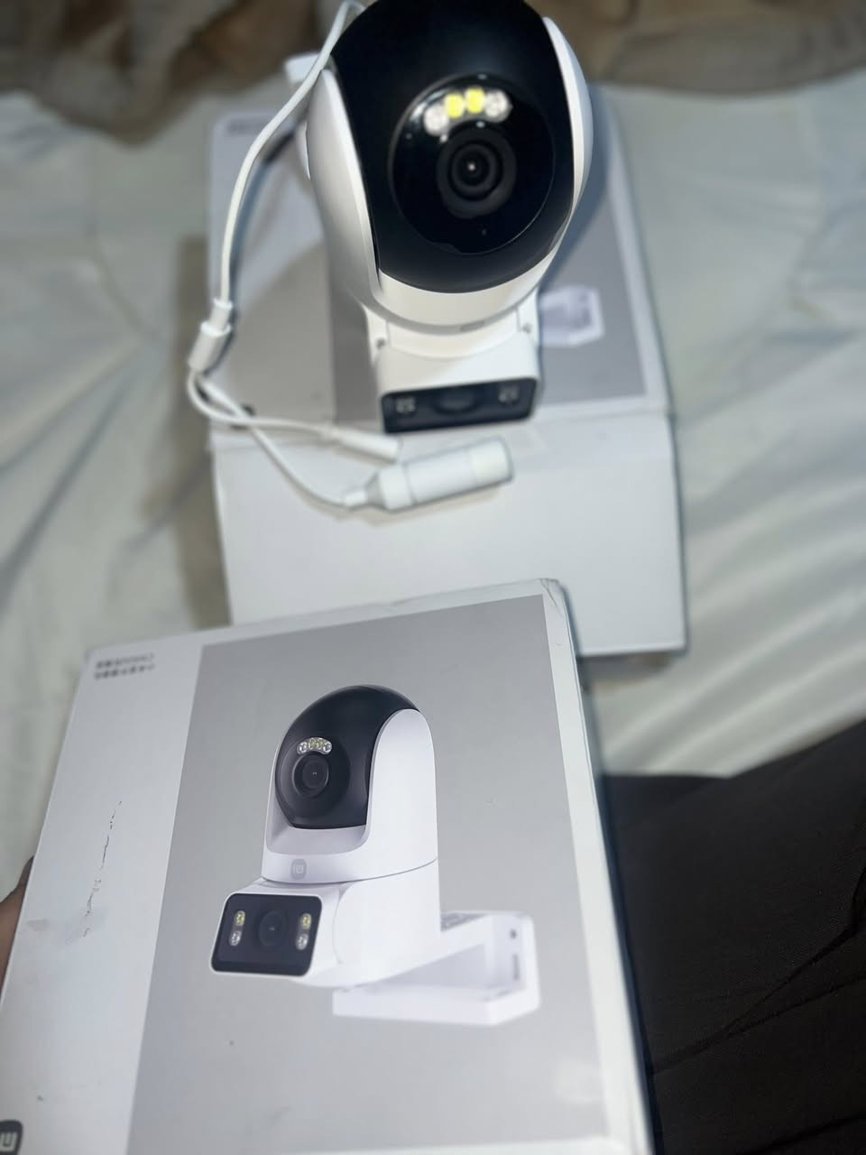 كاميرات شاومي قطعتين الجوده مالتهن كلش حلوه  السعر مناسب تواصل واتساب ***********او ماسنيجر شارع بلحجز
