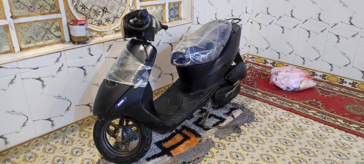 سلام عليكم: 
دراجه ساسوكي للبيع، المعلومات: 
-نوع الدراجه: ساسوگي... 
-السرعه🏍: 60
-حجم المحرك: 60
-بلد المنشأ: اليابان 🇯🇵
-اللون اسمر: 
-الطراز ياباني: 
الدراجه يحتاجلهه مغنطه وشويه ترتيبات غير مكلفه اما الباقي شغال:(كهربائيات_سلف_كلهن شغالات)
السعر:150الف وبيها مجال قليل للشراي! 
مكاني🏠:بصره_قضاء الصادق"بني منصور"
رقم📞📱: ***********
