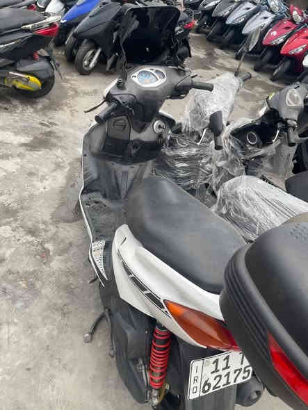 سكنس مرقمه نثيه تحويل ثاني يوم 

 السرعه 110

خطين

ستان كهربائي

ام الجنكال 

مكفوله كفاله عماله

للاستفسار ***********

غير متواجد ع الفيس
