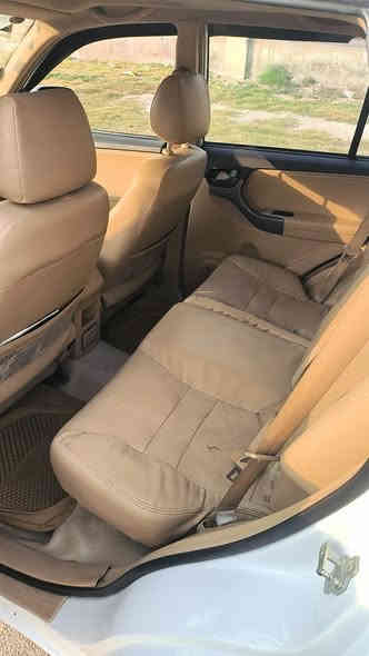 تيكو 2014بدون صبغ بدون ضربة
سنوية جديدة باسمي رقم بغداد 

مكينه 2000 كير ميكانيكي

بيها رصعات موضحه بالصور 

 ماشية 136000

بيها منضومة غاز 

مكانها حي الجامعة 

***********

ب 78
