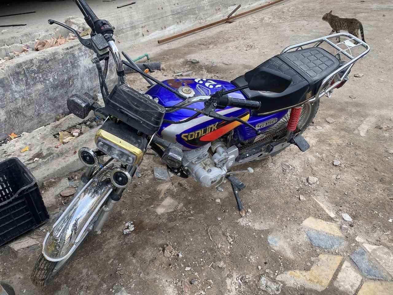 إيراني 23
سعر 450
مكاني فلوجه 
***********اتصال او واتساب
