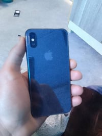 عندي ايفون اكس كله بلادي مقفول ايكلود سعره 35 اتصل 07763076606 والخاص ...