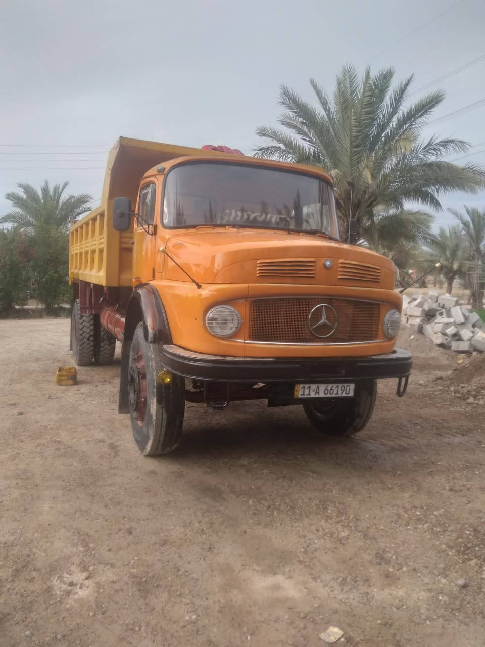 البيع موديل ٨٢ طويله بلادي رقم ***********ر ***********
