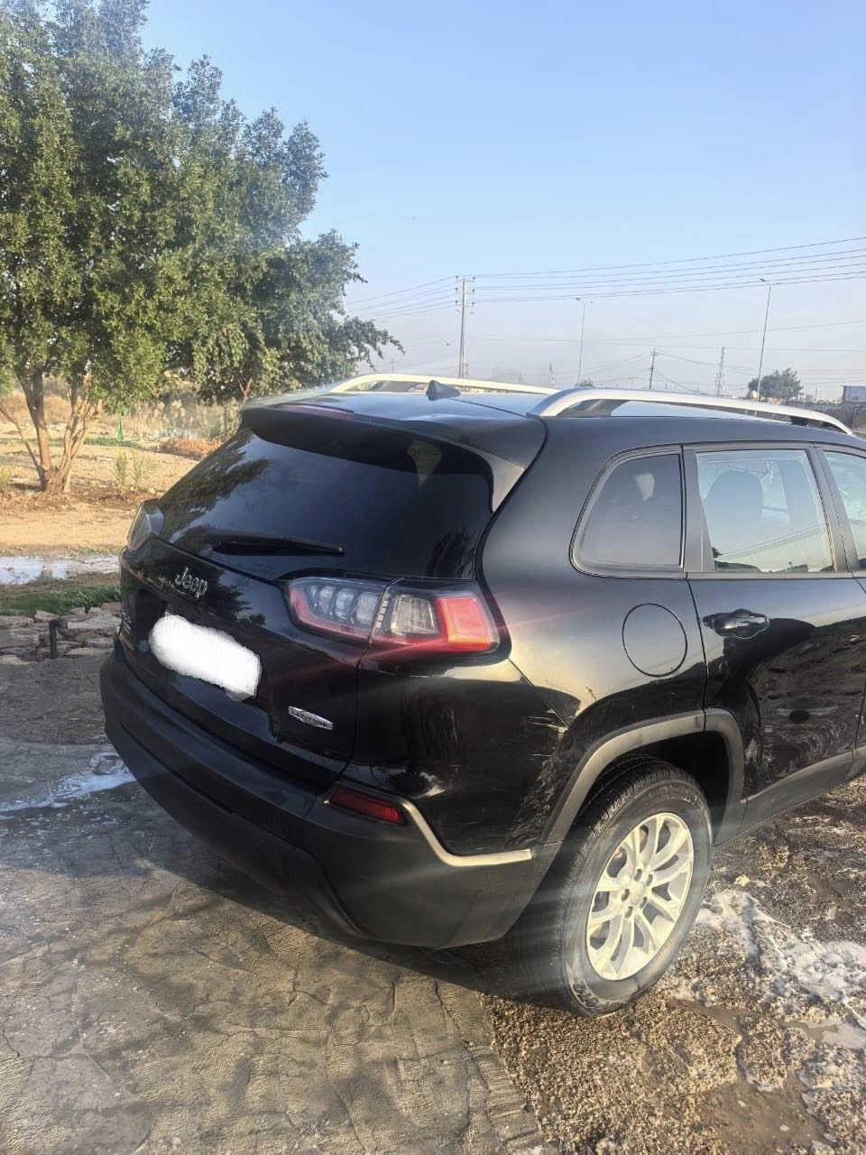 السلام عليكم
جيب بزون 2020 امريكي 
محرك 2400 
فول موصفات ماعدا البصمه وبنيرامه
حادثها بنيد فقط رقم انكليزي تحويل ثاني يوم 
السعر 120  مستعجل مستعجل مستعجل 
*********** 

‭0783 234 5541‬
