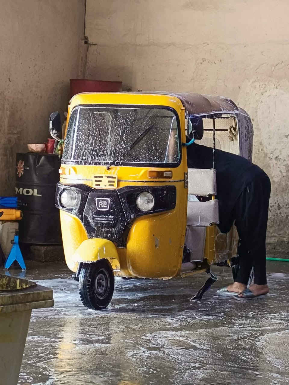 سلام عليكم تكتك للبيع موديل ٢٠ نضاف فول اي نقص ما بيها كلشي شغال السعر ٦ملاين وبيها مجال رقم عربي ثاني يوم ادورك وخابر وتدلل مكان كربلاء الحر *********** 💞
