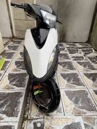 دراجه ماكس عدله سرعه ١٢٠ للبيع الدراجه على وضع الرمبه شلعه ومعدل تعليك...