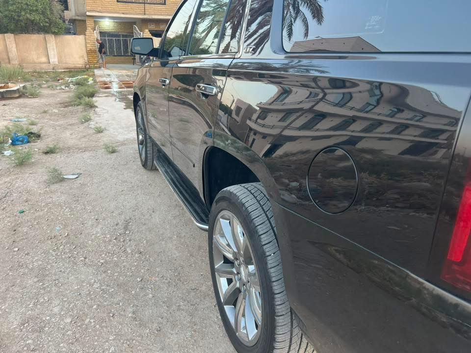 ثنين تاهوات رقم بغداد 2018 سياره جديده ماشيه 100بيه بابين جاملغ جه يمنه بدون دواخل سعر275 وثانيا رقم اربيل سعر390 فول بسمي موديل2020 اتصال ***********
