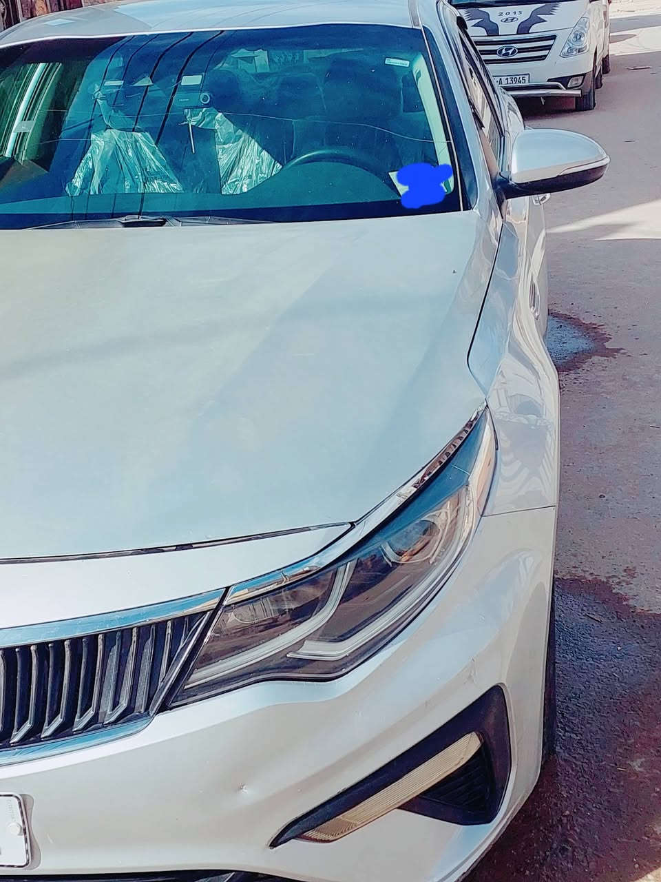 بيع او مراوس بسيارة عالية حسب القناعة
🚗 كيا أوبتيما 2020 –
 2400 GDI
حادثها حلو بدون اير باك يعني و لا ايرباك طاك بيه
صورة الحادث مرفقة مع الصور 
وارد أمريكي كير مكينه  فول 2400 gdi
 شادله تخم عدسات ناصي و عالي الا فول و مسموحات مرورياَ مو تكلي زنون لا عدسات
ماشية 73 ألف قابله لزيادة
رقم بغداد الدولي تداور بكل المحافظات

معلومات عن السيارة

✔ مانع تصادم 
✔رادارات
✔ تحديد مسار
✔النقطة العمياء
✔ كروز كنترول
✔ فول تحكم ستيرن
✔اوامر صوتية
✔ حساسات خلفية
✔  وضعيات قيادة (سبورت – إيكو – كومفورت__ نورمال)
✔ كير اوتو +عادي
✔ شاشة 7 انج تدعم كار بلي و اندرويد اوتو+ كاميرا خلفية دوارة مع الاستيرين
✔ LED نهاري
✔ إشارات بالدعامية والمرايات
✔ بلوتوث + AUX + USB
✔ حاكية تلفون
✔ مراة تعتيم و سطية
✔ حساس ضغط الإطارات
✔ تخم تايرات جديدة
✔تبريد +تدفئة
✔ سيارة جاهزة وما محتاجة شي باتري بي ضمان سنة و حدادية جاهزة السيارة

اخوان مكلف بالنشر و هذا رقم صاحب السيارة ***********
