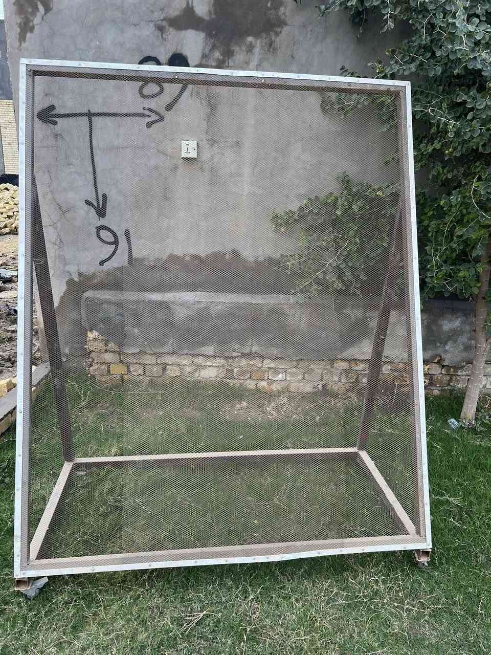 السلام عليكم متوفر رفوف خشب وmdf ومساطر وستاندات للبيع +شباك bdc متر مربع قياسه الاسعار كلمن وسعره

الاستفسار ***********
او خاص
