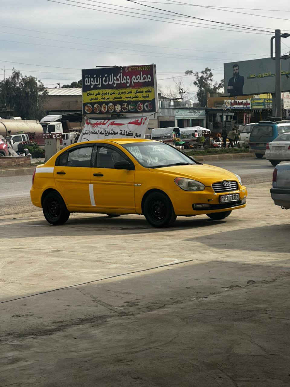 كسنت موديل 11 وارد كوري 🇰🇷
بدون ضرر تلقيطات التكسي 
محرك وكير جدد شرط 
كير اوتو 
متعوب عليها السياره وشرط متصرف ربع علها 
هذا رقمي للي حاب يستفسر 
*********** واتساب موجود
