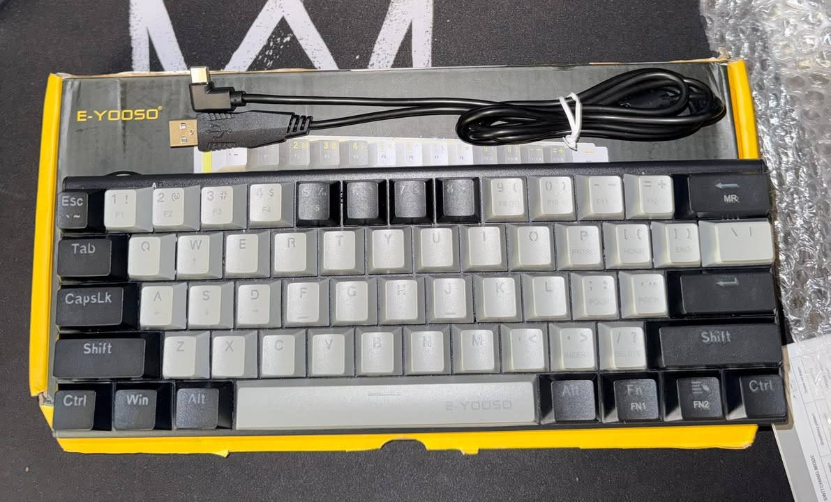 کیبورد للبیع
E-YOOSO Red switch ٣٠ الف

Polatin pro megnatic switch ٦٥ الف

Snpurdiri brown switch ٢٨ الف
توصل كل مكان ٥ الف🚚

ئەدمین🖤


**إذا كنت صاحب هذا الإعلان وتريد حذفه لأي سبب، رجاءا أرسل رسالة إلى الدعم الفني**