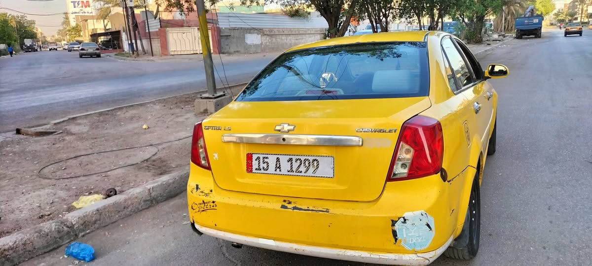 السلام عليكم اوبترا للبيع موديل 2009 مكينة وكير مكفولات تبريد شغال تخم تاير جديد صدر امامي وخلفي جديد رقم انبار انكليزي سنوية باسمي المكان بغداد السعر 65.  الهاتف ***********
