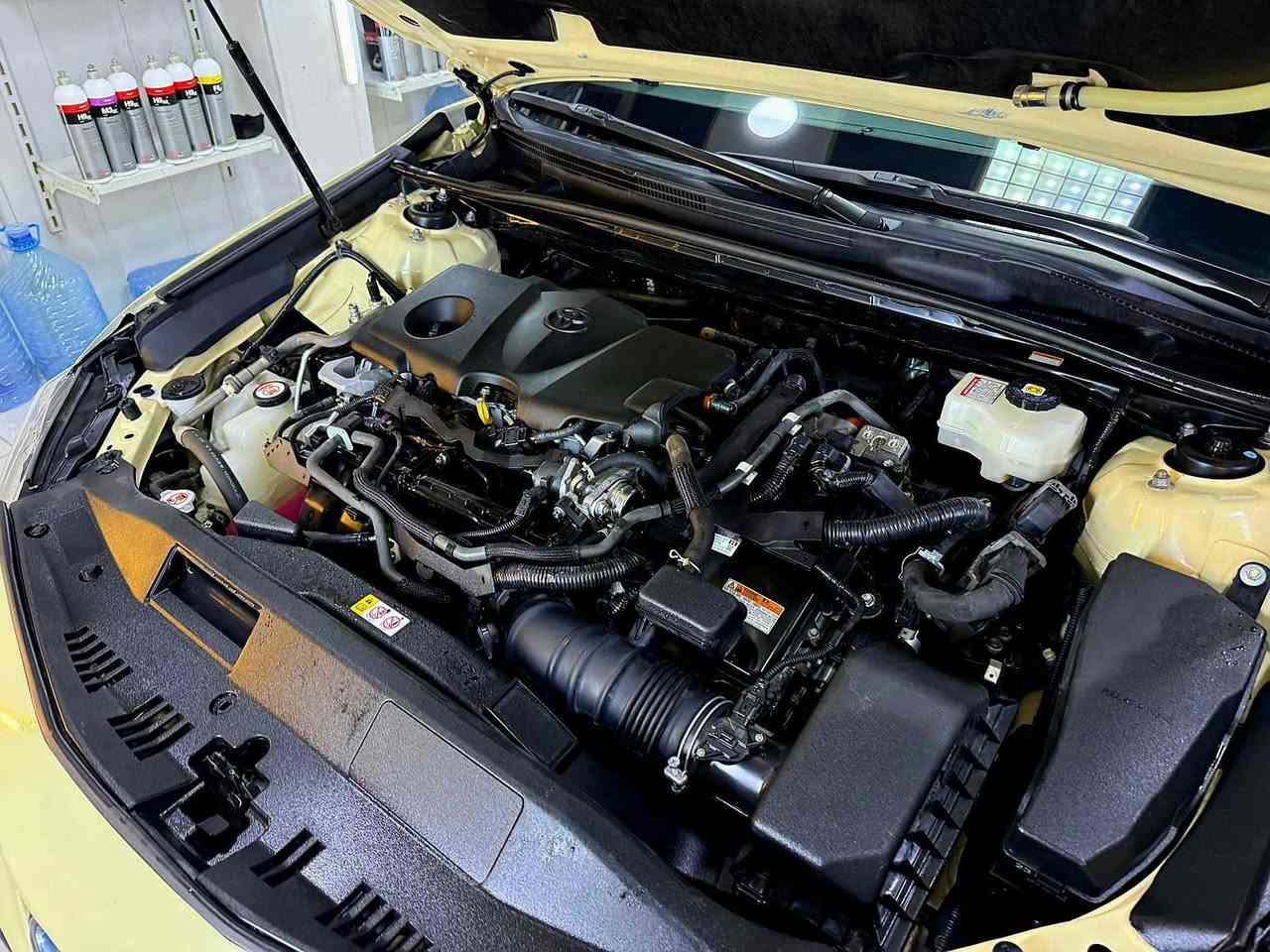 يالله كامري تكسي دبي هايبرد دخول جديد
 موديل ٢٠٢٤ اصل 
 بجم كبس 
مواصفات Le 
بصمة تشغيل 
بصمة ابواب وصندوق
ثلاقة انظمة قيادة 
اوتو هولد 
دخول ذكي 
حساسات اماميه وخلفيه 
شاحن لاسلكي
تحكمات استيرن 
قطعتين تبريد 
وغيرها من المواصفات المعروفة
المنفيست باسمي
للاستفسار *********** مكاني كركوك
غير متواجد على الفيس كركوك, العراق
