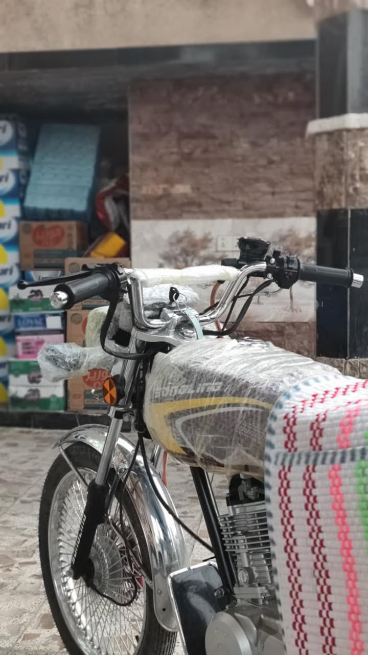 السلام عليكم تايكر لبيع كفاله عامه طالعه قبل شهر بعده ما مفيلسه ***********
