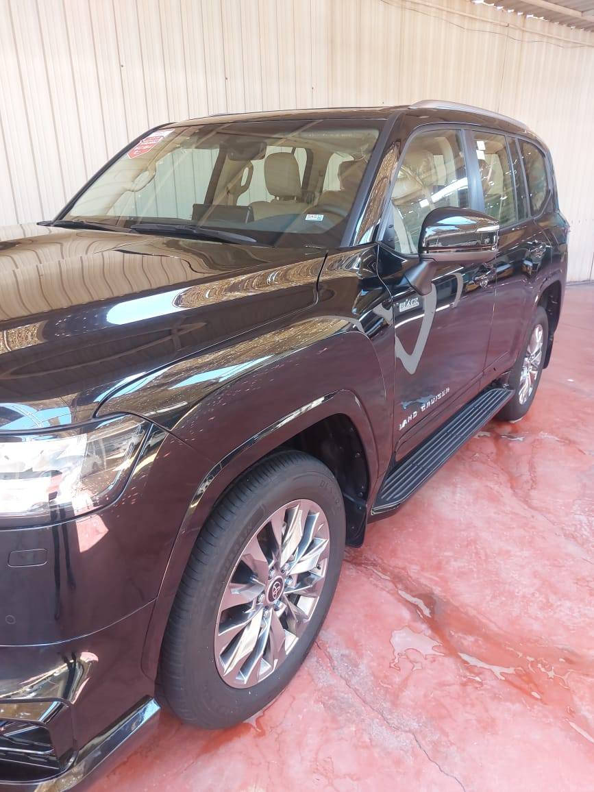 سلام عليكم مونيكا ٢٠٢٤ بلاك اصليه ماشيه ٢٣ الف سياره مكفوله كفاله عامه من الشخط والصبغ والبارد ساس تطبيق ٣ شاشات با اسمي مضروبه نانو سعر السياره ٧٣٠ $عنوان بغداد اي ستفسار *********** ليس متواجد عله الفيس
