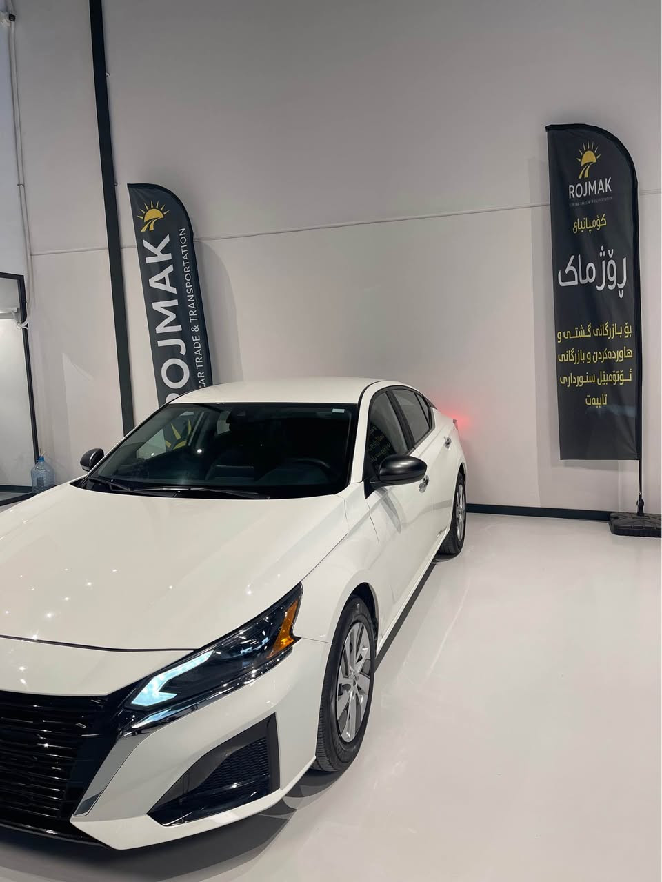 ئاڵتیما ٢٠٢٥ مواصفات S
سەیارەکە زۆر نمونەیە ٢ هەزار ڕۆشتووە
بەس بۆنیت بۆیاخە بەبێ ناوگرتن  
ئێرباگی بەس سوکان تەقیوە
ڕەقەم شانسیم داناوە - شوێن سلێمانی 

1N4BL4BV7SN327572

0770 190 2290
0750 122 0523 السليمانية, العراق
