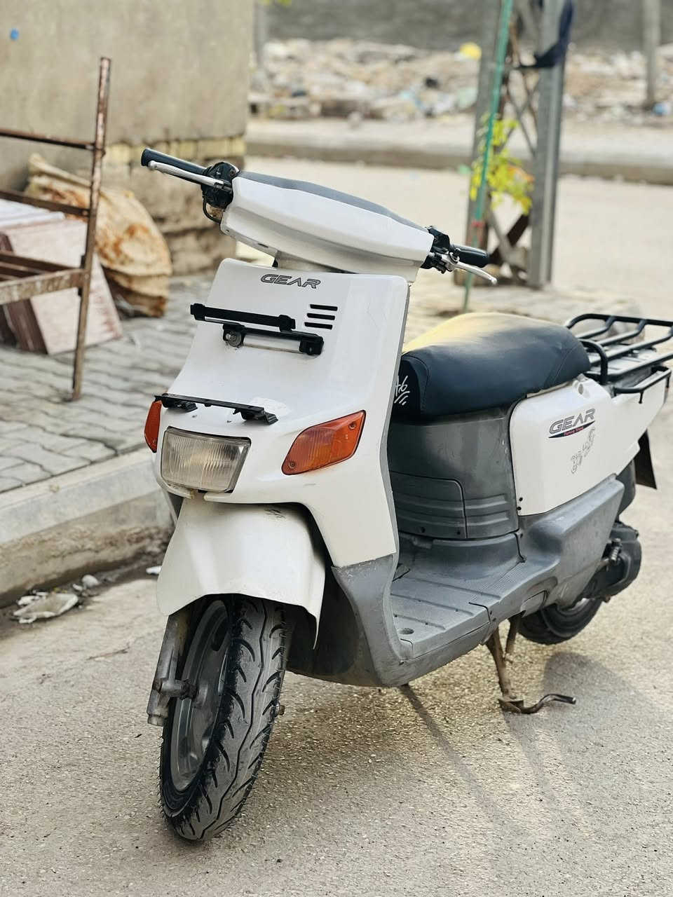 ‏سلام عليكم عندي دراجة بكم دراجةرنيه دراجة نظيفة كلش أحلى من الصورة السعر 500 وبها مجال شي بسيط ￼ أي استفسار على هذا الرقم *********** ￼
