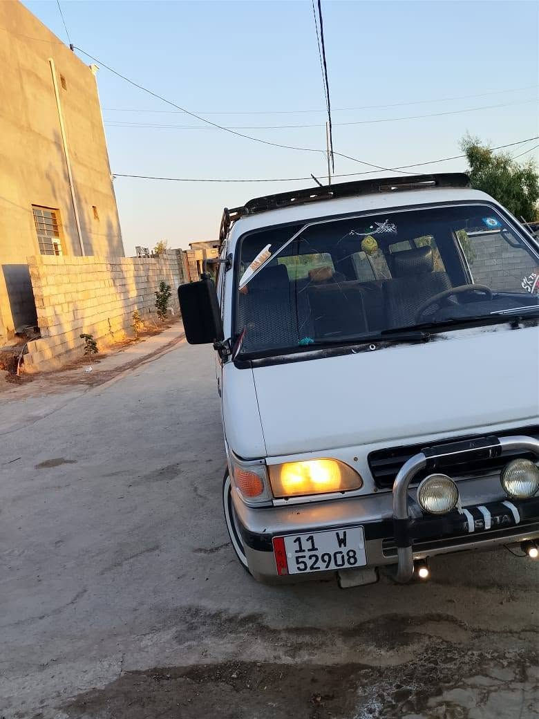 سلام عليكم كيا بستا 95 اللبيع مصفره هيه وقرامات محرك اكسل كفاله صدر تايرات جديد كشر مابي قطرت صبغ بس بل حجل شواصي شركه كهربائي كلها شغاله شاشه سنويه نافذة صارلهه 4اشهر *********** مكاني ديالى خالص

