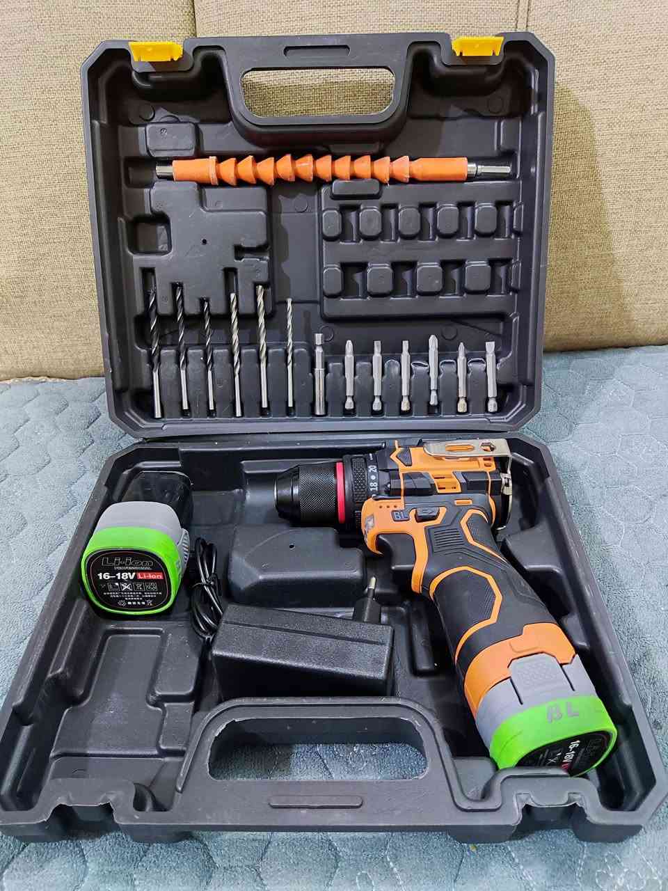 دريل برشلس درجة اولى ،بطاريتين السعر 35 الف مع توصيل مجاني ***********
