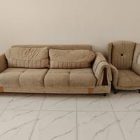 أثاث • تخت • ترابيزة