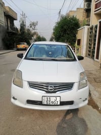 نيسان سنترا • 2009 • سنترا وارد أمريكي • محرك 2000 • تبريد ثلج • سيارة...