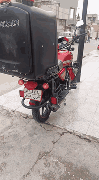 دايوان للبيع نظافه فول المكينه ما مطخوخه برغي  موديل 2025 السعر مليونين300 وبي مجال للطيبين ***********
