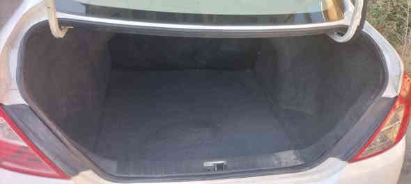 السلام عليكم
نيسان سني الهندي البليته الزركة موديل 2020 ماشية 45 الف قابلة للزيادة السيارة بأسمي من سنة 2020 عندي سعرها 110 ورقه رقمها بغداد مكاني شارع فلسطين  رقمي 
***********
