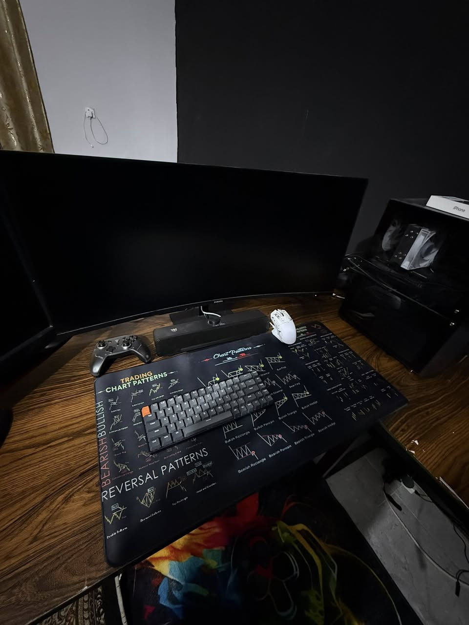 تحية طيبة.
Rtx 3070gigabyte egil 3 fan 

I5 10400f

Ag 400 cpu cooler

B460 apro msi 

16gb ram g.skill

M.2 2t

Hdd 1t

Sad 128gb

Pw:aero cool lux 750w argb 

.

الشاشة:

Xiaomo 34in 180hz 2k ultra wide

.

الملحقات:

Ups 1500k

ماوس attack shark x11

كيبورد machenike k500 60% 

سماعات weseary wg1

المايك فيفان 

.

السعر المطلوب مليون و٣٠٠ الف دينار عراقي 

***********
