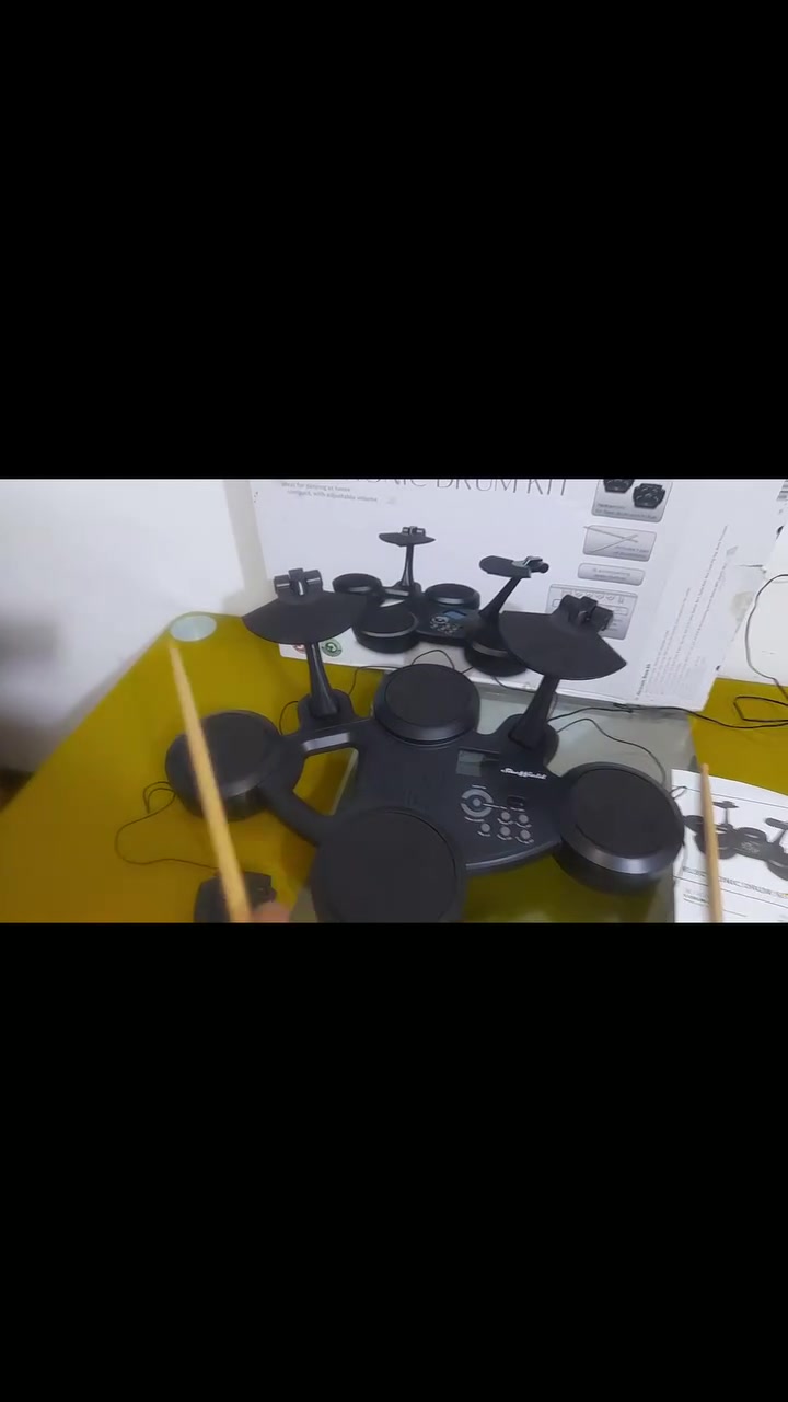 السلام عليكم..جهاز موسيقي كهربائي صناعة ألمانية.. جديد..سعر ٥٥.


**إذا كنت صاحب هذا الإعلان وتريد حذفه لأي سبب، رجاءا أرسل رسالة إلى الدعم الفني**