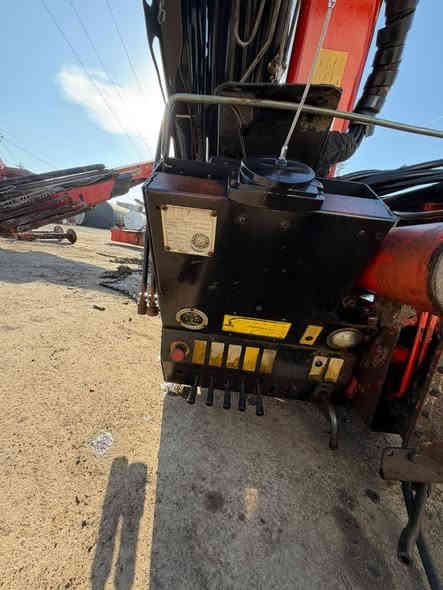 ريموت كنترول

٤سلايت دهن

مكفول من كسر وفطر ولحيم

سعر ١٣٠ ورقه

المشتري فقط يخابرني رجاء رجاء

***********

***********
