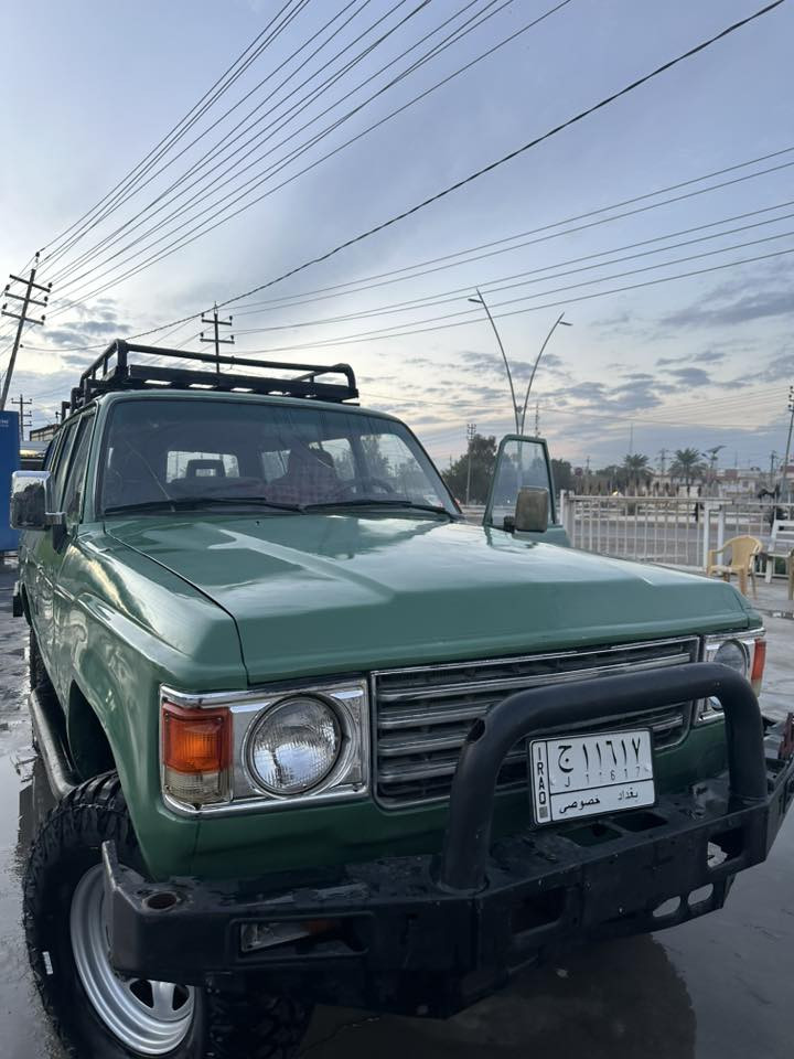للبيع فقط
تويوتا لاندكروز 1984 💚
معدله للصيد من كل النواحي
رقم بغداد باسمي تحويل او وكاله
محرك و كير و شواصي و صدر  و اكسلات بالجيس
محرك بلادي 2F و گير 5 نمر عدا البگ
فور ويل شغال 
السياره مرفعه 3 انج 
دوشمه بوب و قماره جدد 
مغلفه عازل ايزوگام الارضيه من الطول للطول
تايرات و وياله زيروا جدد جبلي
دعاميات تفصال حديد
سيبايه جديده 
دوسات تفصال حديد
تانكي بانزين جديد
كهربائيات شغاله 
مصبوغه عام للجماليه لونها بالسنويه اخضر غير محدد بدون حادث بدون ضربه
نقصها فقط دوشمه دشبول و كشنات فقط لا غير 
السياره متعوب عليها
مكان السياره ديالى 
سعرها 60 و بيها مجال حگ الجيه و الترتيب النقص
الرقم اتصال او واتساب ***********
