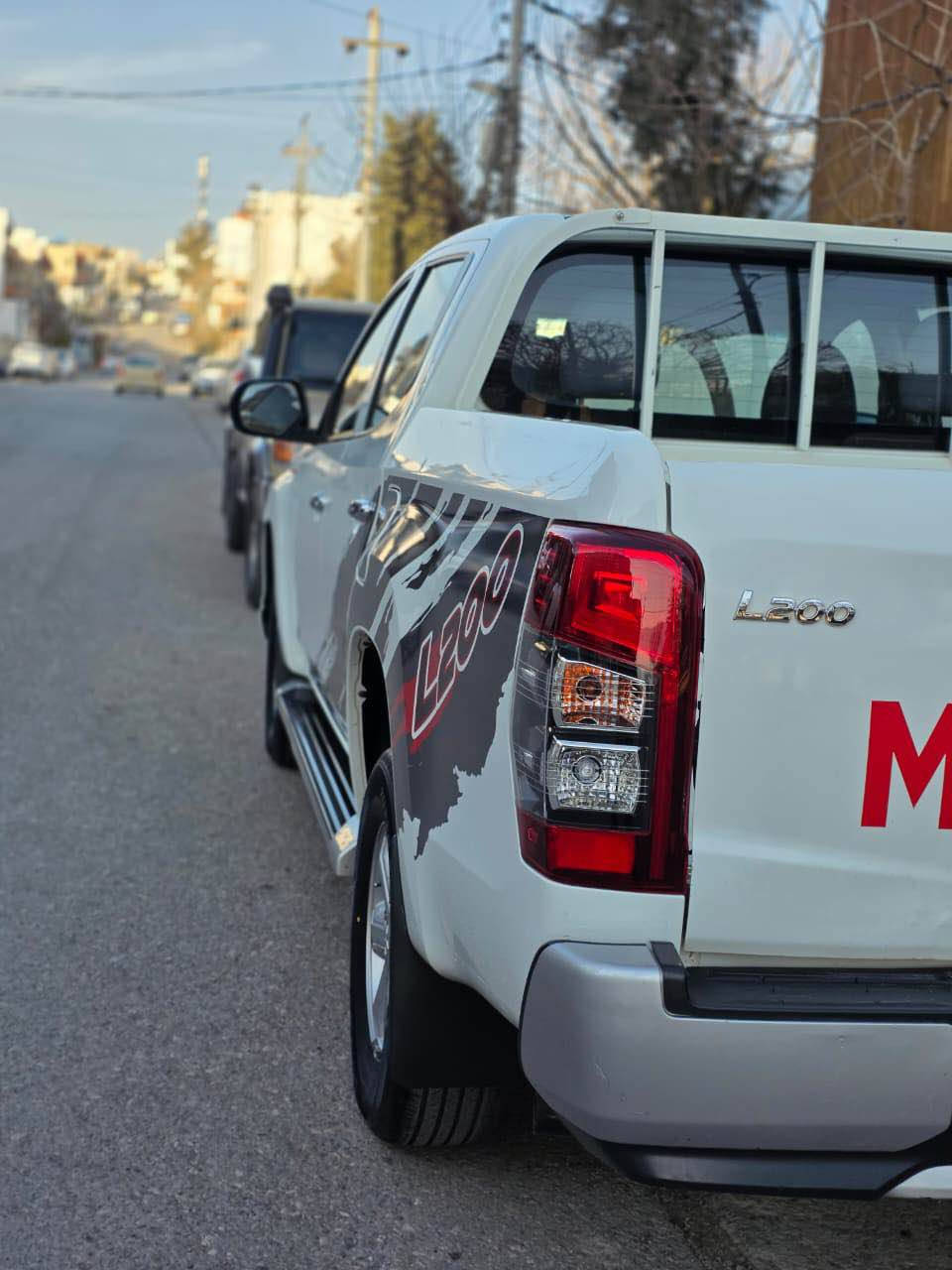 مستەر بۆشی پیکاب  2023 قەزافی گاز
 ٨٠ هەزار کم حەقیقی ڕۆیشتوە 
هیجی پێوەنییە 
دەبل ئەکسل
تەبرید مەرکەزی 
سەنەوی ژینگە ڕێگەوبان تاوەکو ٢٠٣٠ تازەیە
سەیارەکە زۆر جوانە و ماڵی دۆستە 
دینار مەسرەفی تێدا نیە 
0772 528 7522 السليمانية, العراق
