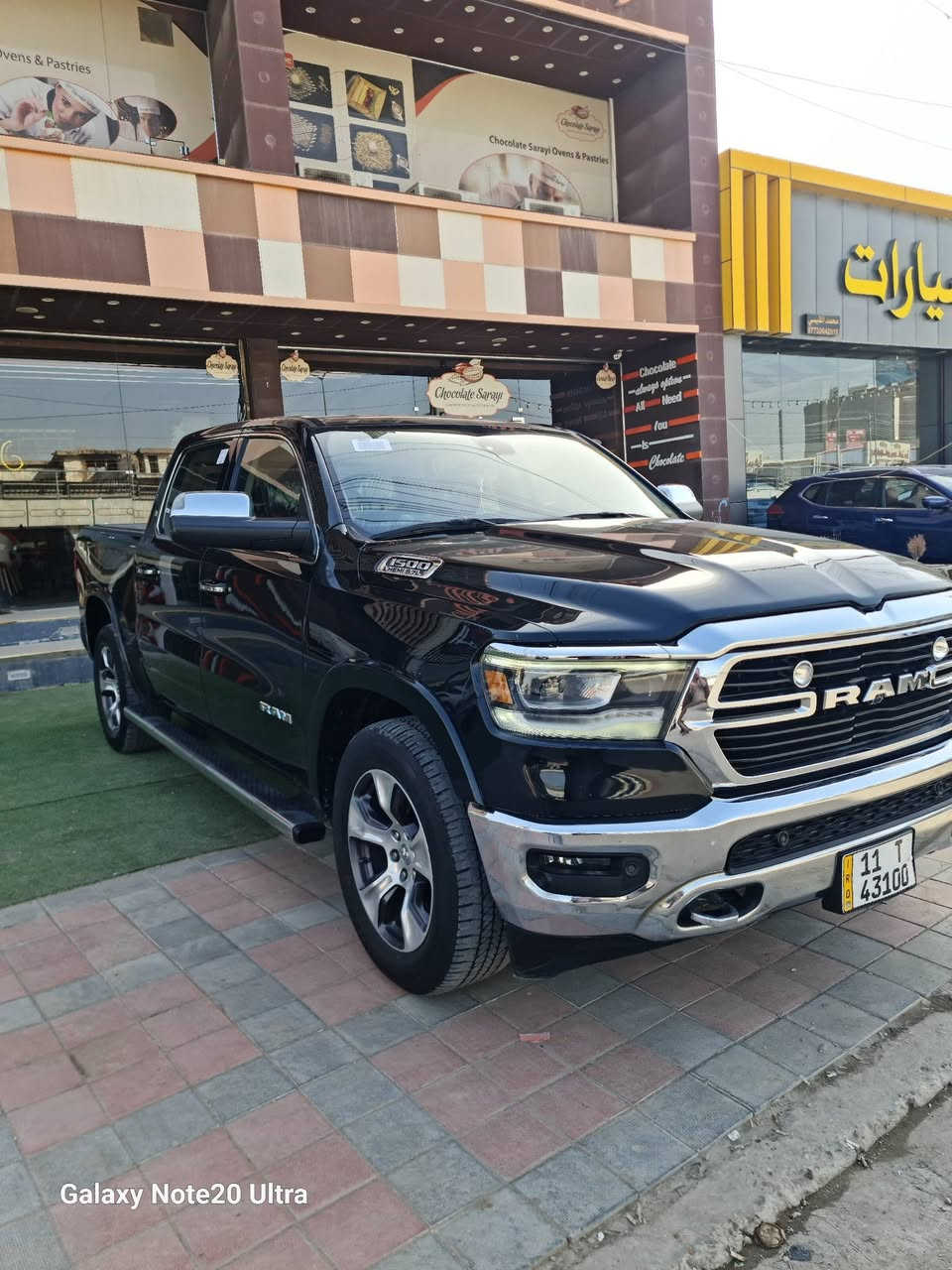 دودج رام سبورت DODGE
RAM SPORT 

الموديل : 2019

اللون : اسود 

المحرك : V8. 5.7L هيمي

 ماشية 127  

 حادث طارف الجاملغ والبنيد صور الحادث داخل المنشور*
  
المواصفات :

⭐️ دفع رباعي 4×4 .

⭐️ شاشة كبيرة .

⭐️ زنون الايت مع الكشاف .

⭐️  لايت LED .

⭐️  نظام التوقف الذاتي الخلفي

⭐️ بصمة تشغيل بصمات على الابواب 

⭐️ تشغيل عن بعد .

⭐️ مقاعد جلد رياضية اسود 

⭐️ المقاعد الاماميه تدفئة وتبريد . كهرباء

⭐️ تدفئة ستيرن . 

⭐️ المقاعد الخلفيه تدفئه 

⭐️ نظام خرائط  GPS . 

⭐️ حساسات امامية وخلفية .

⭐️ كاميرا خلفية دواره 

⭐️ دواسات جانبية . 

⭐️ تبريد خلفي.

⭐️ ⁠ويل حجم 20

⭐️ المرايا الجانبية قابلة للطي كهربائيا 

⭐️ الشباك الخلفي كهربائي .

⭐️ غطاء جلد للبودي الخلفي .

⭐️ دواسات البنزين والبريك قابلة 
       للتعديل كهربائياً. 

⭐️ هاند بريك كهربائي . 
 
⭐️ مرايا بخاصية التعتيم الذاتي 

السيارة جاهزه ومناقصها اي شي فضل من الله 

السعر 25000 $ الف دولار

 ⭐️- مكان السيارة فلوجة 
🌸***********./***********
