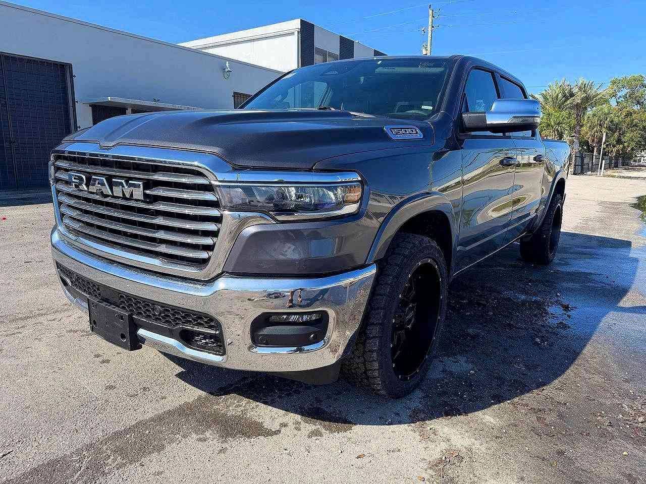 🚘 متوفر للمزايدة والاستيراد 🇺🇸

🔹 السيارة: [RAM 1500 LARAMIE]
🔹 سنة الصنع: [2026]
🔹 نوع الحادث: [طخات بسيطه في البدي]
🔹 الممشى: [440 mi]
🔹 الحالة: [Run & Drive ]
🔹 المواصفات: [فل كامل]

🗓 تاريخ المزاد: [2026/5/27]
⏰ وقت المزاد: [04:00 AM]

📍السيارة ضمن مزادات أمريكا
✅ فحص كامل قبل الشراء
✅ توفير صور وتفاصيل دقيقة
✅ شحن واستيراد للعراق
✅ متابعة كاملة من المزايدة للتسليم

📞 للحجز والاستفسار على الارقام التاليه ***********/***********
🔥 مزاد الغراوي لاستيراد السيارات

⚜️ “اختيارك الأفضل لسيارات المزادات الأمريكية والخليجية — جودة، سعر، ومتابعة مضمونة”
