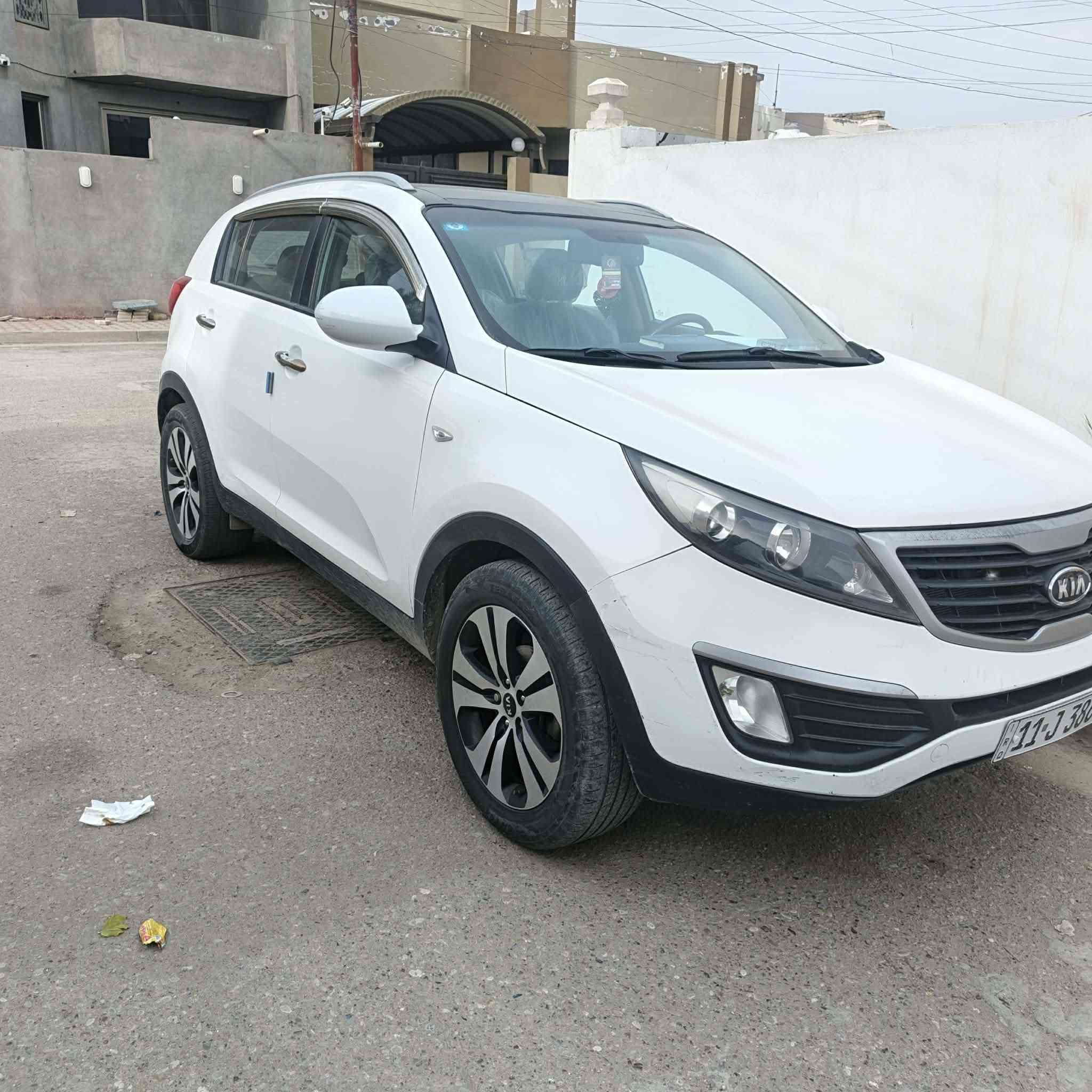 كيا سبورتج موديل 2011 خليجي
فول عدا بصمه 
سونار موجود 
صور كدامك 
المكان بغداد  
السعر 138 بيها مجال
مكلف بالنشر 
رقم صاحب السيارة *********** علي شهاب
