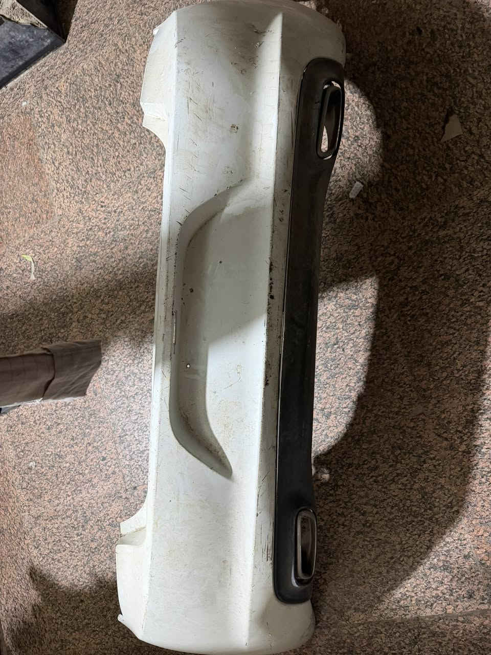 دعاميه جارجر للبيع اصليه بلاد موديل 17كامله هيه ودفيوزر وحلوك صالنه سعر ١٥٠ بيها مجال 
*********** مكان بصره
