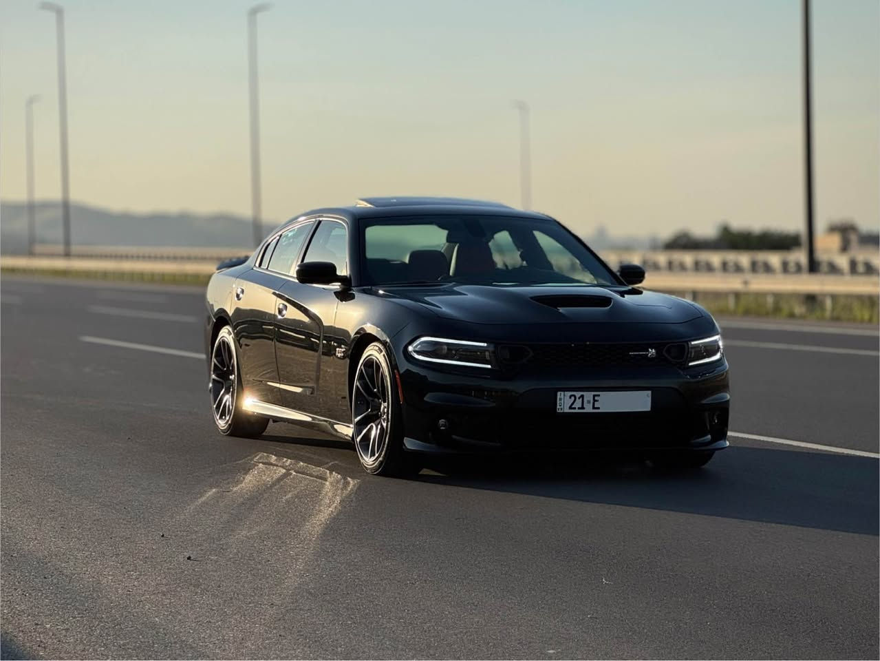 كوردی / عربی 
‎بسم الله الرحمن الرحيم
DODGE CHARGER SCATPACK392 2022
ماشەڵا سەیارەیەکی تا بڵێی بەقوەت و کەشخە 
مەکینە ٨ پستۆن ٦.٤ هێمی هێزی ٤٨٥ ئەسپ
سەنەوی تازەیە تا ٢٠٢٨ و بە ناوی خۆمەوەیە 
سەیارەکە ستۆکە و هەموو گیانی بیلادە✅
٢٩ هەزار میل ڕۆیشتوە 
تەنها فرۆشتن ئاڵوگۆڕ ناکەم 

نرخ 💵(( 265 ))💵وەرەقە و معامەلە 

مواسەفات :
بەصمە و شەغال و سڵاید 
شاشە گەورە و کامێرە و حاسە
ساوند سیستەمی ALPINE 
کوشن سپۆرت و کارەبا و شاموا و هیتەر 
سوکان هیتەر و پادڵ شەفت و ڤۆلیۆم
٦ مۆدی لێخوڕین و دوگمەی لانچ کۆنتڕۆل
سیستەمی لاین لوک  و مۆدی تراک
و زۆر مواسەفاتی تر …

دەعمێکی زۆر خەفیفی هەیە پێش و پشت کەپسە 
دوو پارچەی بۆیاخە دەرگاو چەمەلغی پێشەوەی سایەق بێ ناو گرتن بێ ئێرباگ
دوو جێ PDRی هەیە 

ڤیدیۆی کاملی سەیارەکەم لایە کڕیار داوا بکات✅

📍شوێن : سلێمانی 

***********❤️
ڤایبەر و واتسئاپی لەسەرە 

————————————

للبيع فقط 

دوج جارجر سكاتباك موديل ٢٠٢٢ 
ماشاءالله سيارة جدا قوية و راقية و جديد
محرك ٨ سلندر ٦.٤ هيمي قوة ٤٨٥ حصان 
سنوي جديد حتى ٢٠٢٨ باسمي تحويل مباشر ✅
سيارة ستوك و كل بلادي  حتى برمجة بلادي
ماشي ٢٩ الف ميل 

سعر💵 (( 265 )) 💵ورقة و بيها مجال 

مواصفات: 
بصمة و تشغيل عن بعد و فتحة 
شاشة كبير و كاميرا و حساس 
سستم سماعات ALPINE 
كشن سبورت و كهربائي و شاموا و تدفئة 
٦ نضام قيادة و نظام لانج كنترول 
ستيرن تدفئة و بادل شفت و فوليوم 
نظام لاين لوك و بعد هواي مواصفات …

بيها حادث خفيف جدا بجم كبس 
جاملخ و باب سائق صبغ و مكانين PDR
بدون اي دواخل و ارباكات سليم ✅

عندي فيديو كامل سيارة شراي آطلب و تدلل ✅

📍عنوان السيارة: سليمانية 

***********☎️
فايبر و واتساب موجود السليمانية, العراق
