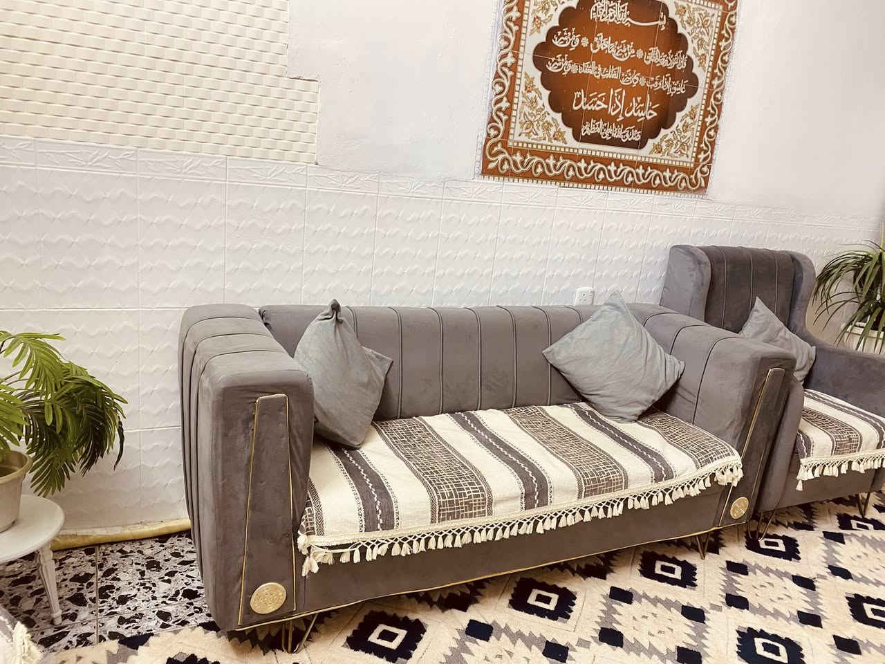 تخم للبيع مكاني زعفرانيه عشر مقاعد نظافته وسط سعره 200


**إذا كنت صاحب هذا الإعلان وتريد حذفه لأي سبب، رجاءا أرسل رسالة إلى الدعم الفني**