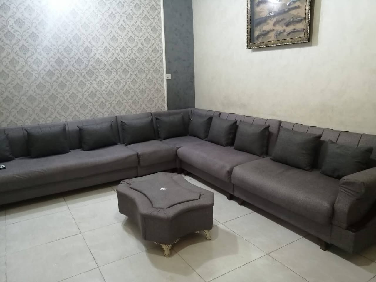 *السلام عليكم 🫡  دوشمة الأخوين  👬
*لتفصال ولتصليح   أنواع التخم والقنفات ، ديوان ، كراسي🪑 *،اضافة أسفنج ،أضافة أنديفه +جميع االأضافات حسب الطلب ..

*اضافة رجلين حسب الطلب ..

*تبديل أنواع الأقمشة حسب الطلب..

*شغل درجه أولى وبأنسب الأسعار 

😌👀للتواصل وتساب على الرقم *********** أهلاً وسهلآ بكم 🌸🙂@الجميع
