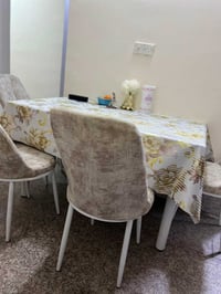 طاولة طعام • ٣ كراسي • بغداد الدورة