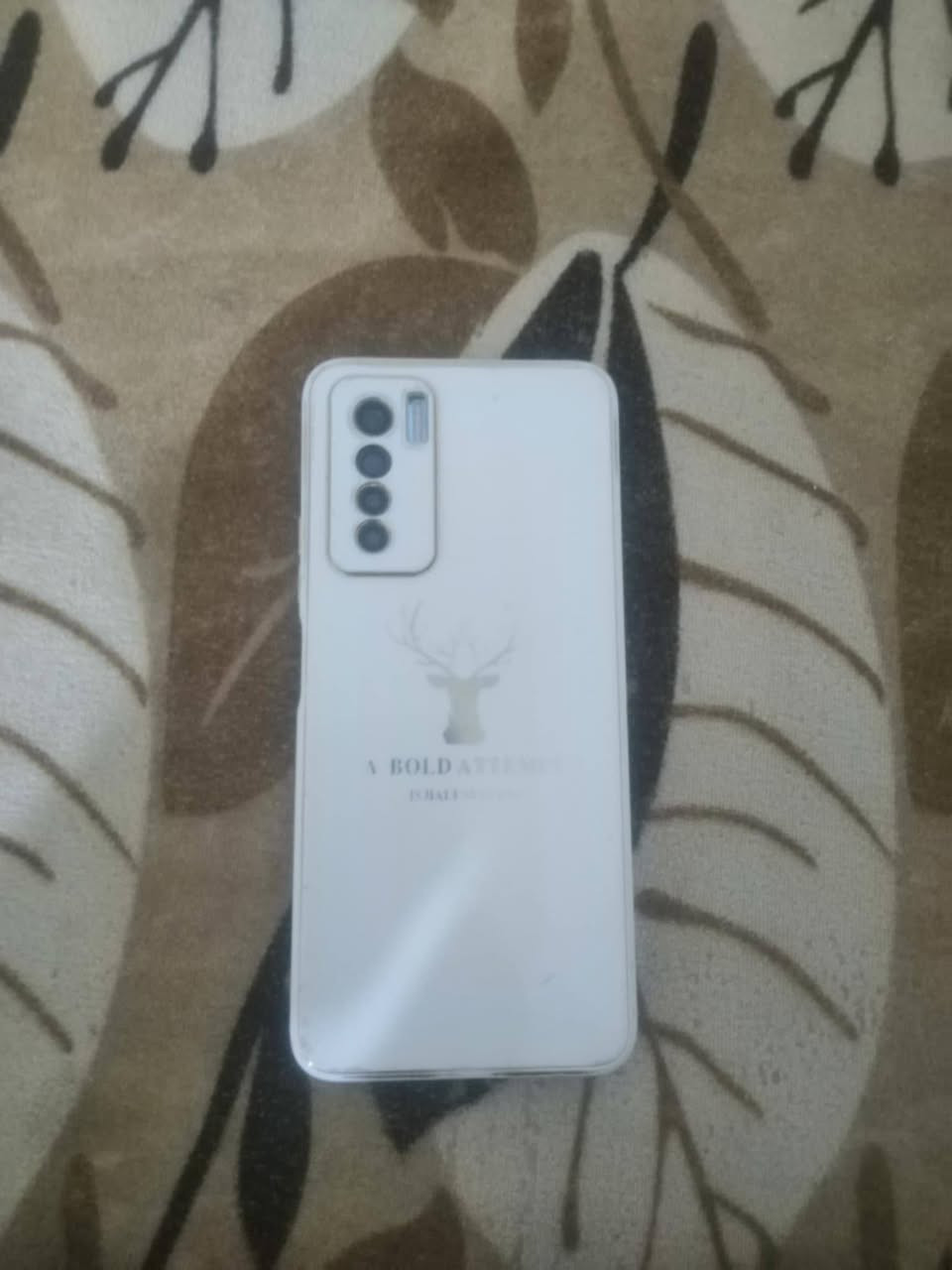 تكنو 17 /TECNO CAMON 17 Pro
ذاكرة / 256
مبدل شاشة جديدة 
سعر / 75 بي مجال حك جيه فقط 
مكاني / ديوانية حي العسكري 
رقم ***********
