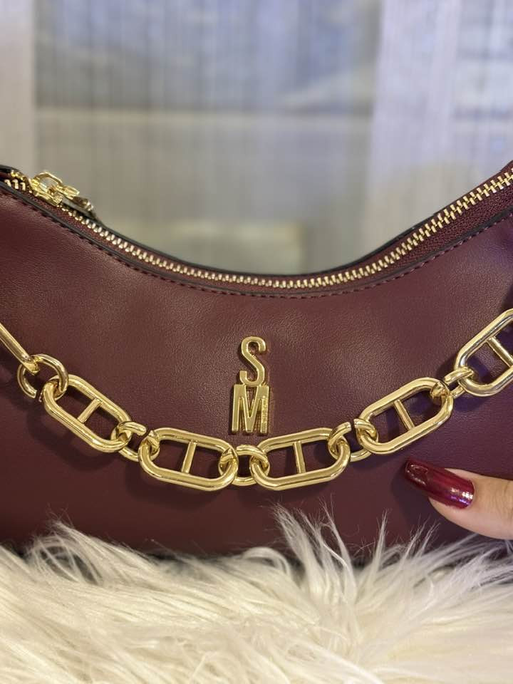 حقيبه ماركه Steve Madden امريكيه


**إذا كنت صاحب هذا الإعلان وتريد حذفه لأي سبب، رجاءا أرسل رسالة إلى الدعم الفني**