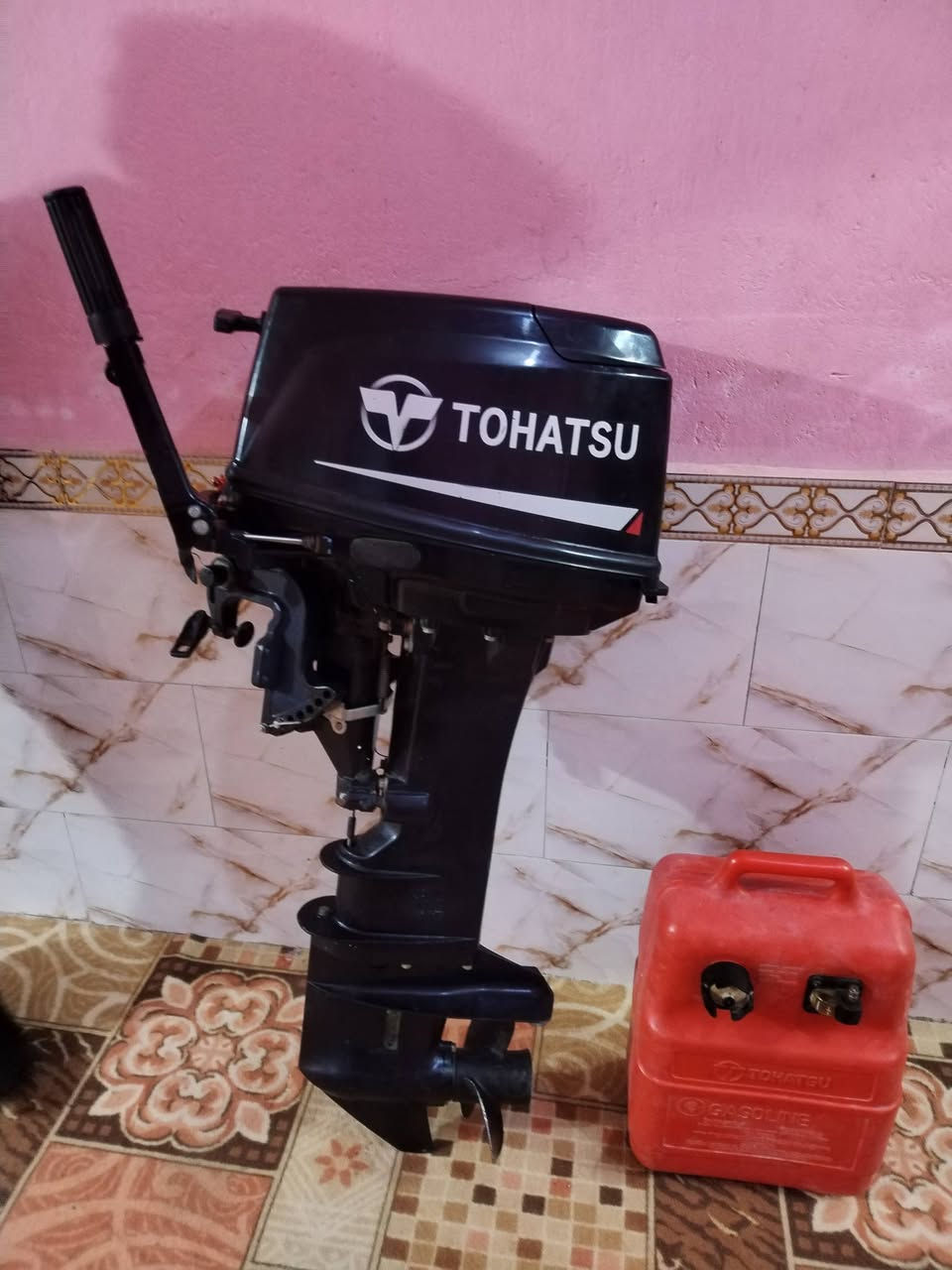 السلام عليكم من رخصت مدير الكروب مكينه 30 تهاستو للبيع ذيل طويل مامفتوح لا ذيل ولامحرك عله وضع الشريكه التصال بل رقم ***********
