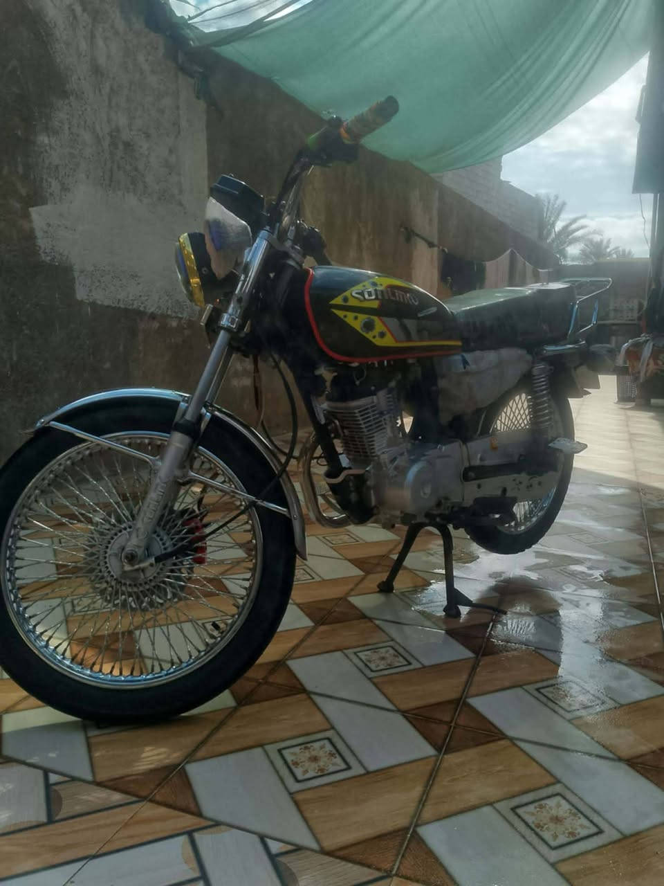 تايكر 24 اوراق كامله نضيف مابيه كلشي سعر 575وبيه مجال *********** مكان ديالى الخالص
